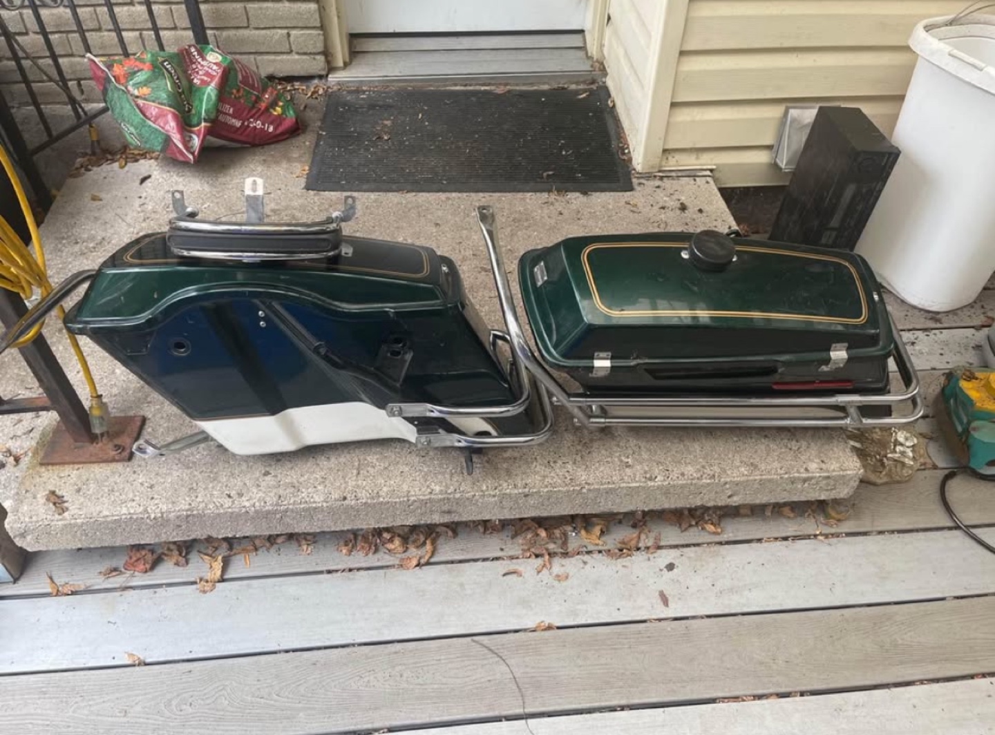 Harley Davidson Saddlebags and luggage rack