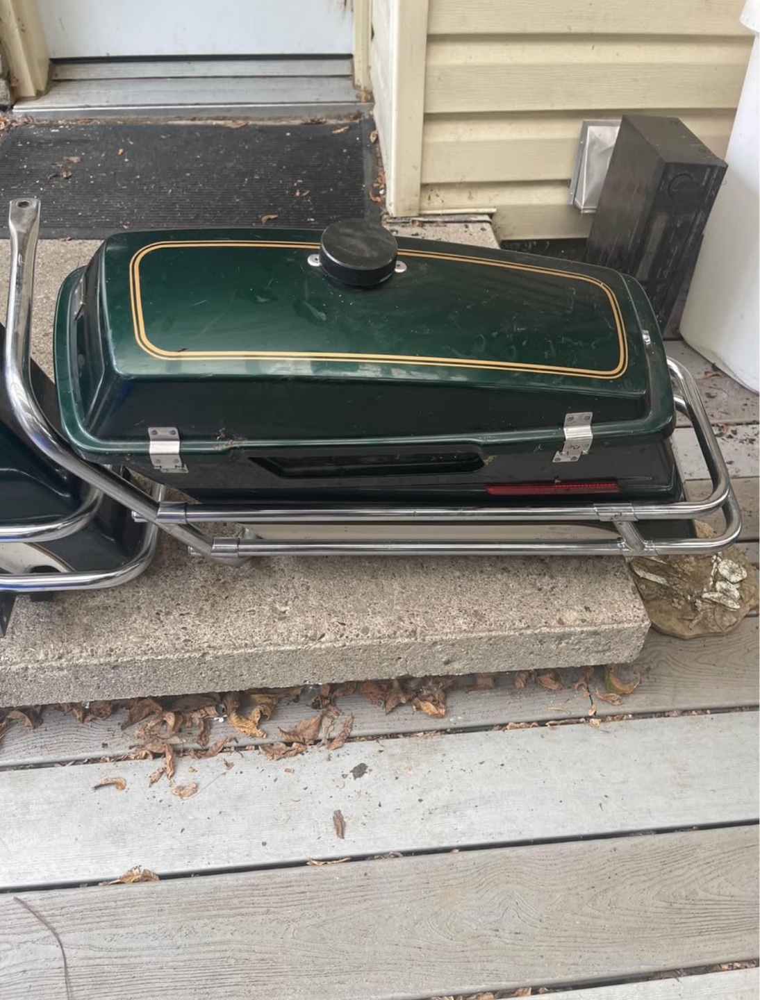 Harley Davidson Saddlebags and luggage rack - photo 2