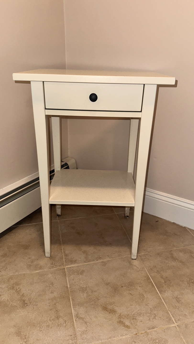 IKEA HEMNES Nightstand White