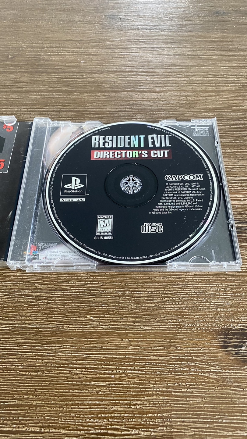 Resident Evil Director's Cut PlayStation 1 game - photo 2