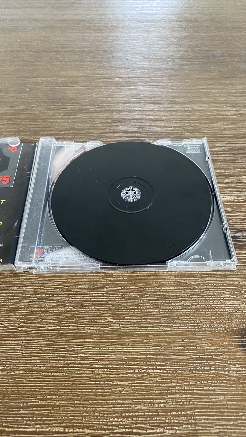 Resident Evil Director's Cut PlayStation 1 game - photo 3