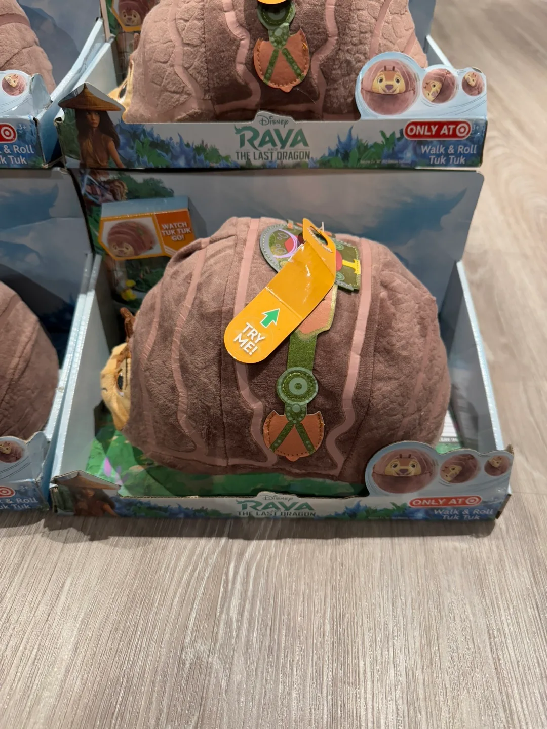 Disney Raya Tuk Tuk image indicator(4)