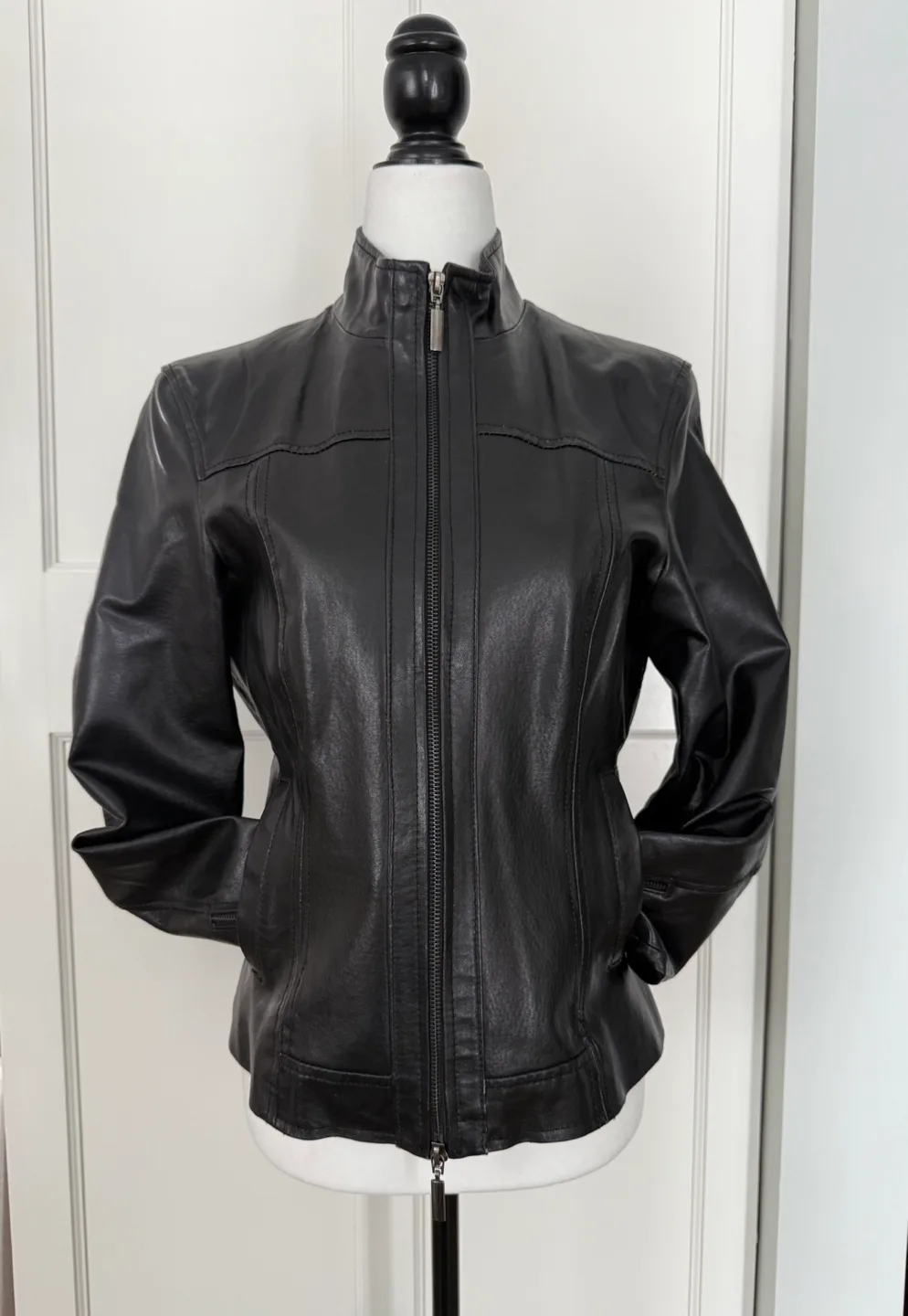 💚vintage genuine leather jacket image indicator(2)