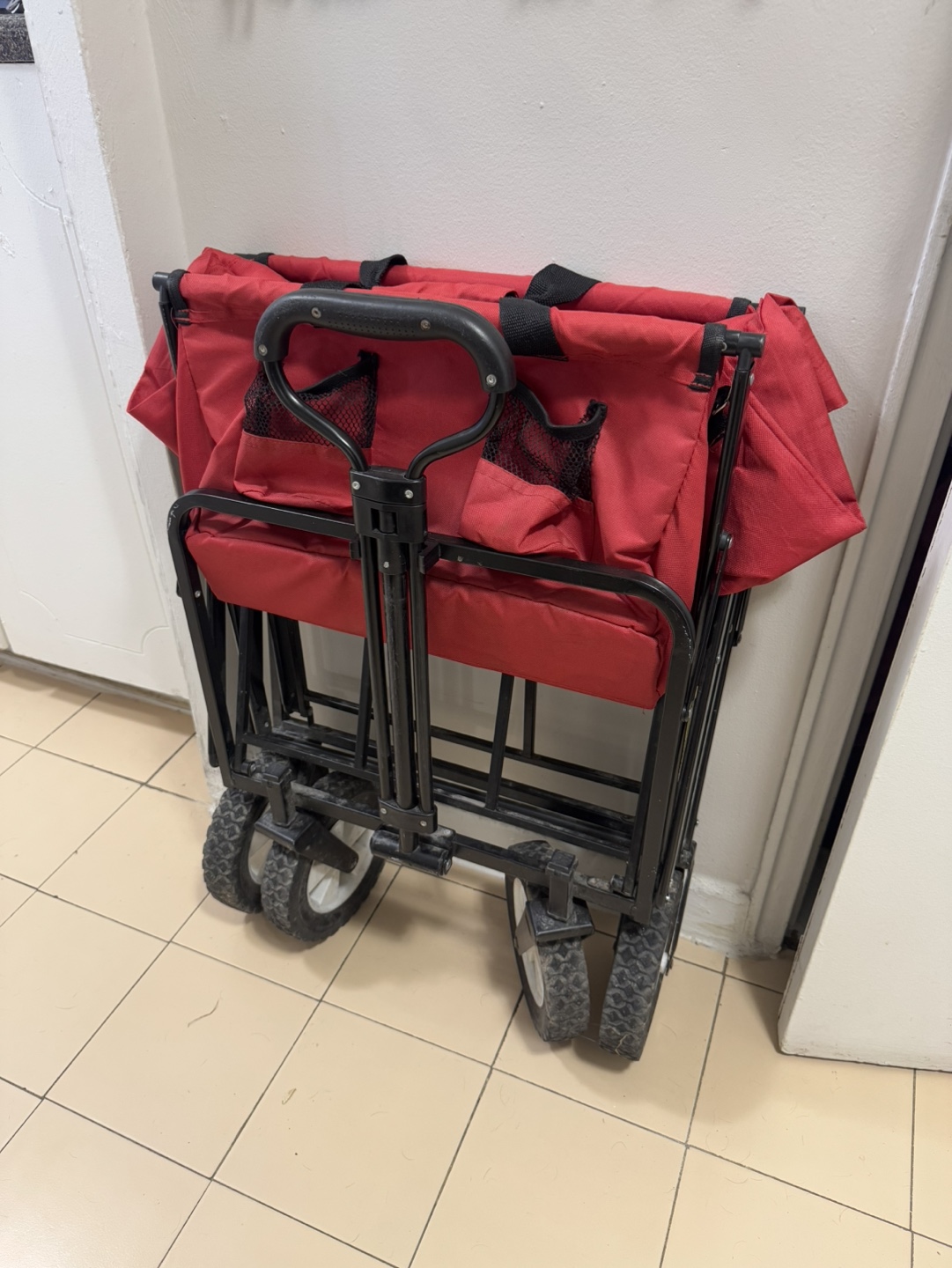 Red Collapsible Utility Wagon - photo 5