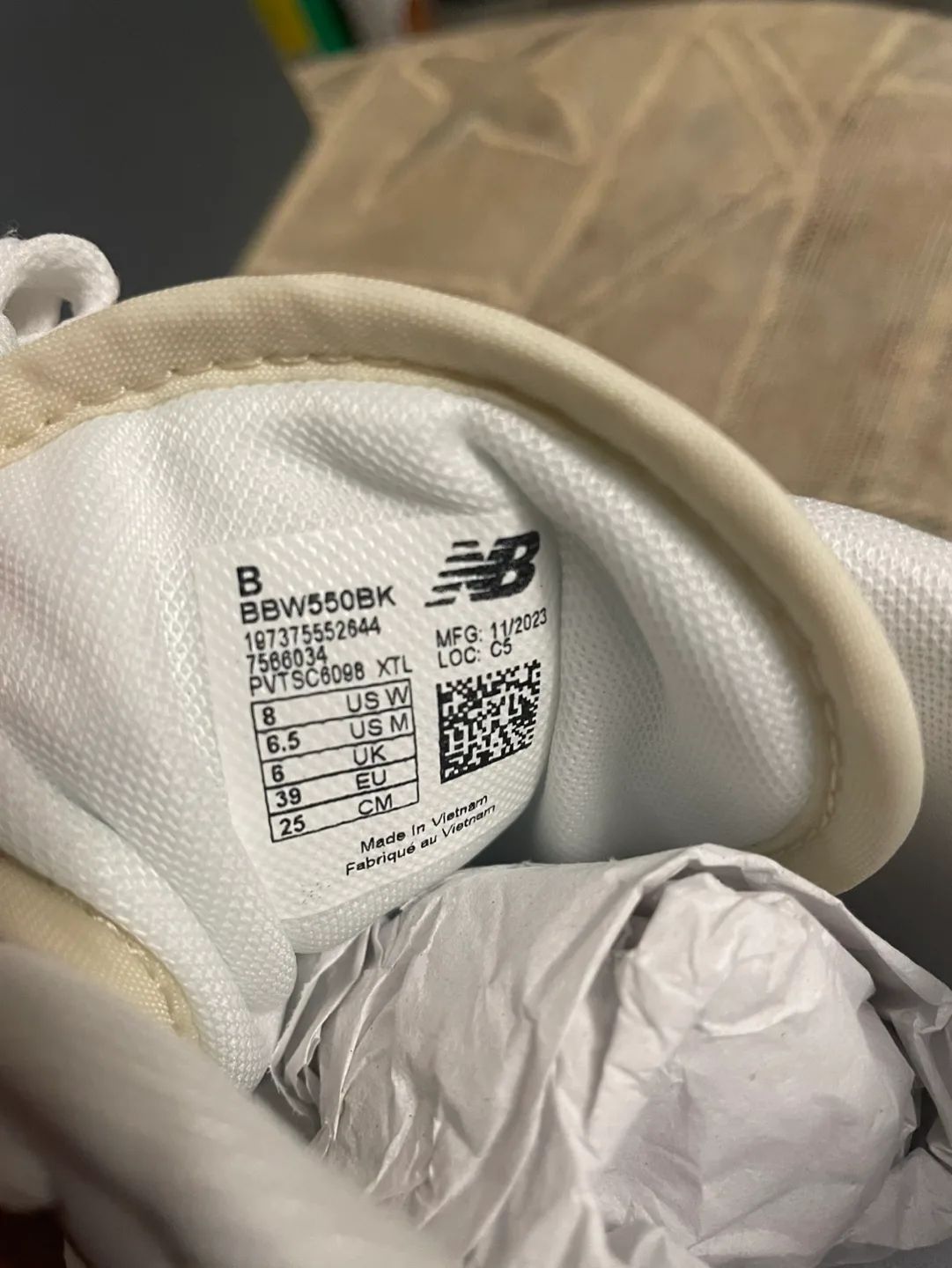 *New* NEW BALANCE Unisex Lifestyle Shoes (BBW550) image indicator(6)