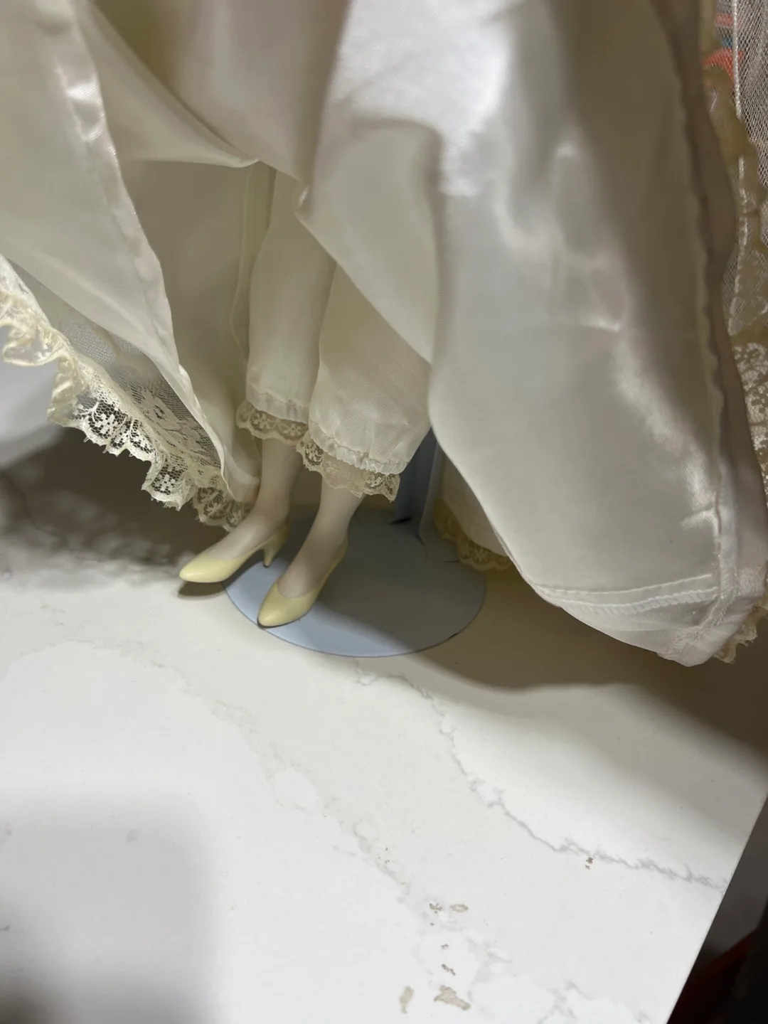 Collectible Porcelain Bride Doll image indicator(5)