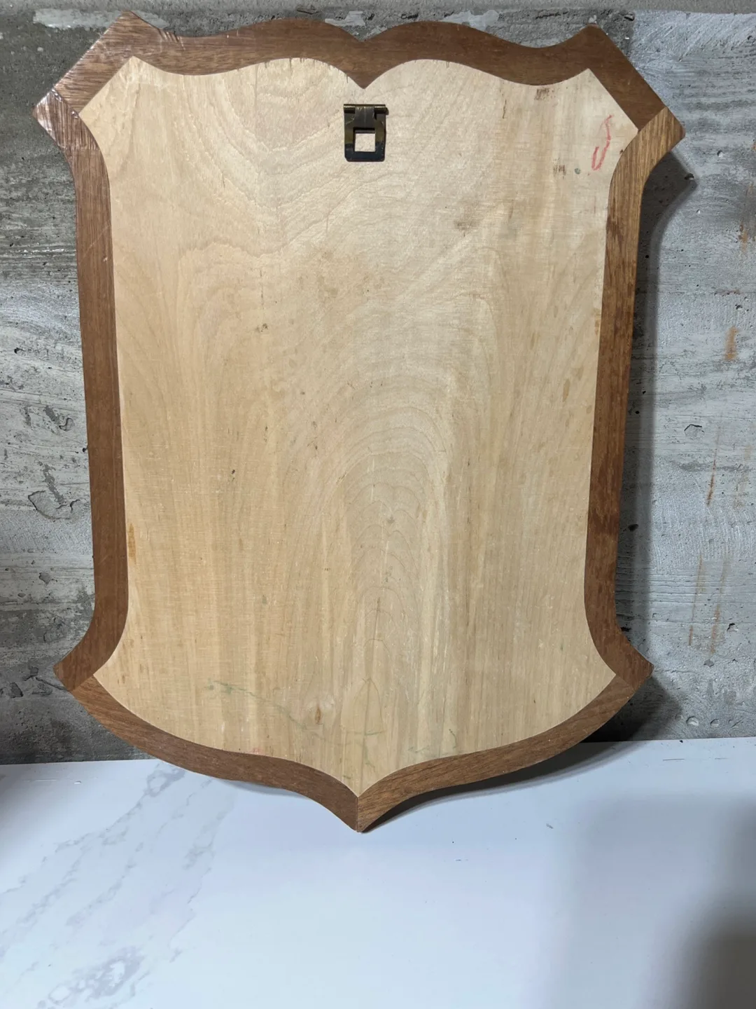 Vintage Wooden Coat of Arms Wall Hanging image indicator(2)