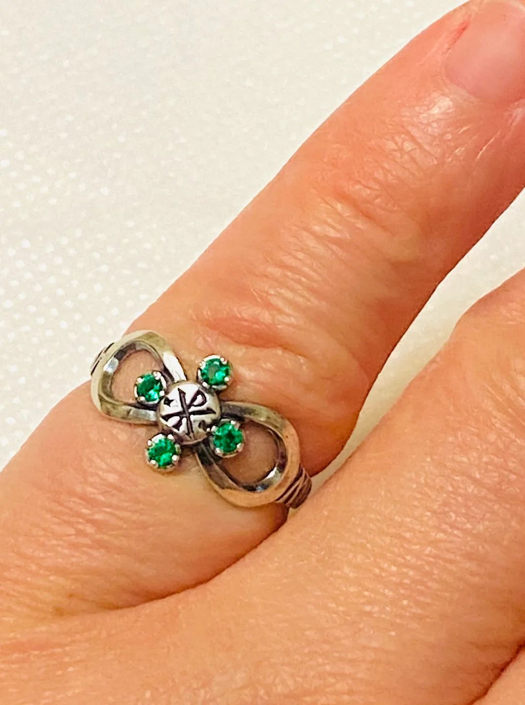 Sterling Silver Infinity Ring with Green Stones image indicator(4)