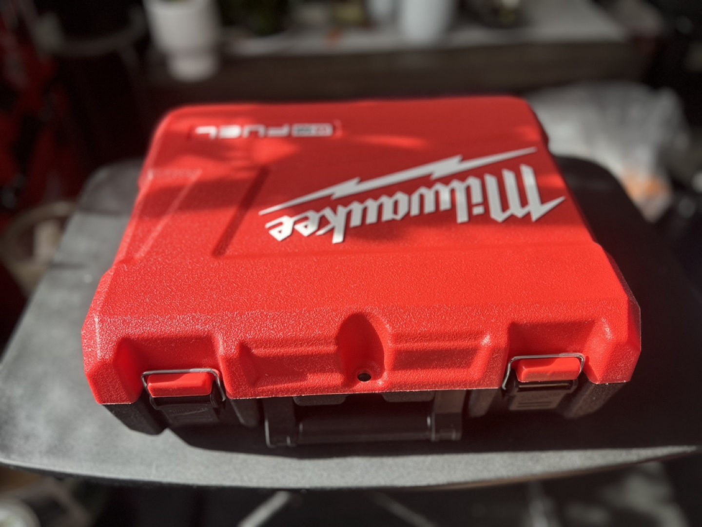 Milwaukee M18 FUEL 1/4" Hex Impact Driver Kit Case - 2953-22 - photo 2