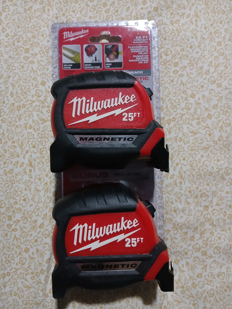 2 Pack Milwaukee 25ft Magnetic Tape Measures
