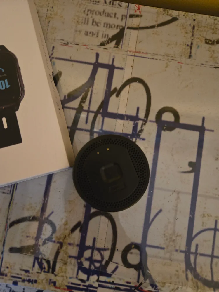 Lili Tracker Smartwatch for Kids image indicator(2)