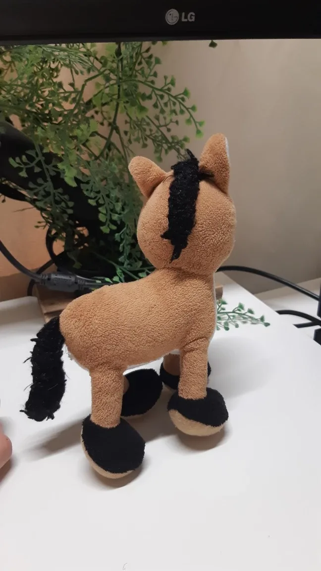 Horse plushie image indicator(3)