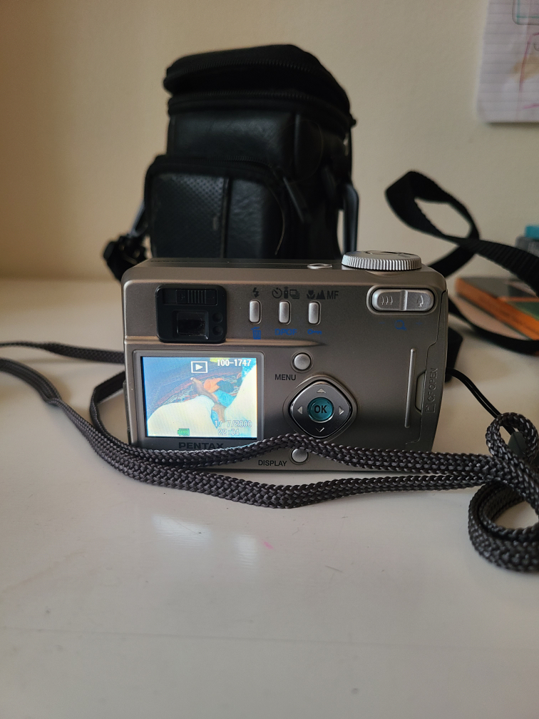Pentax Optio 330 Digital Camera - w/ Case & Accessories - photo 2