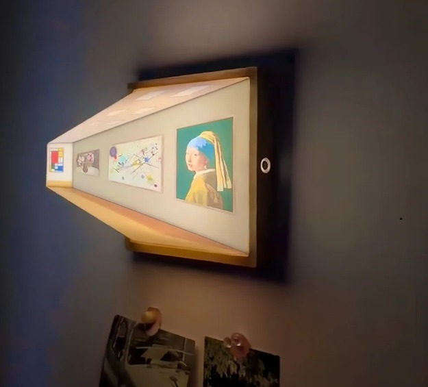 Cordless LED Art Gallery Light with Touch Control - photo 4