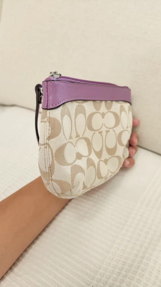 Coach Wristlet Beige and Purple image indicator(3)