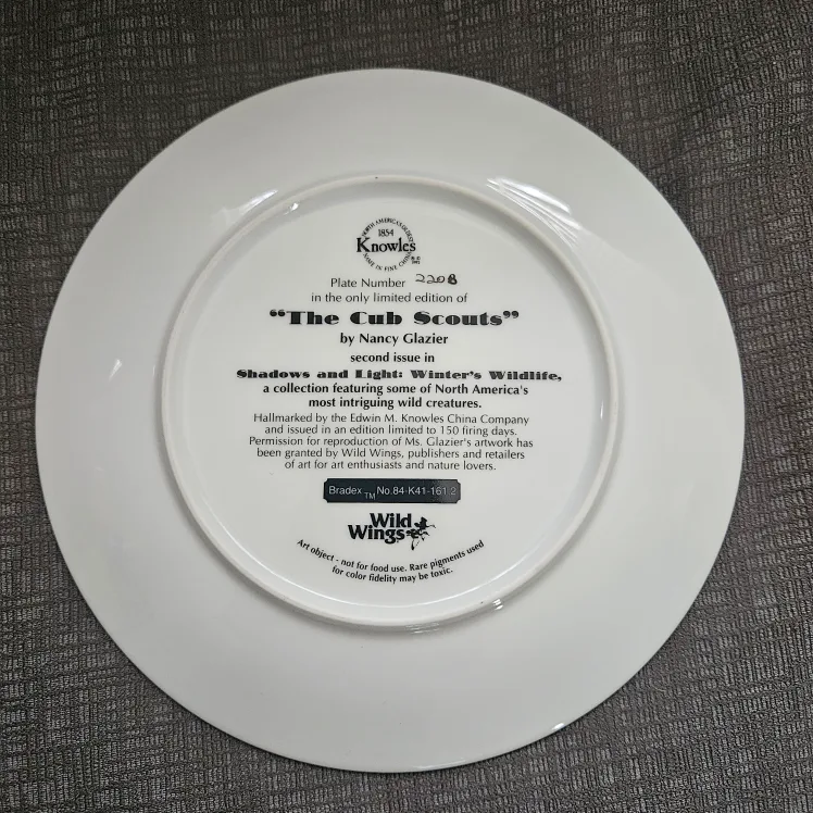 Set of Three Edwin M. Knowles Cub Scouts Collector Plates image indicator(2)