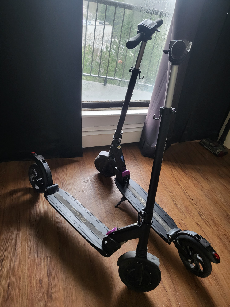 Pair of Electronic scooters Evercross EV08E