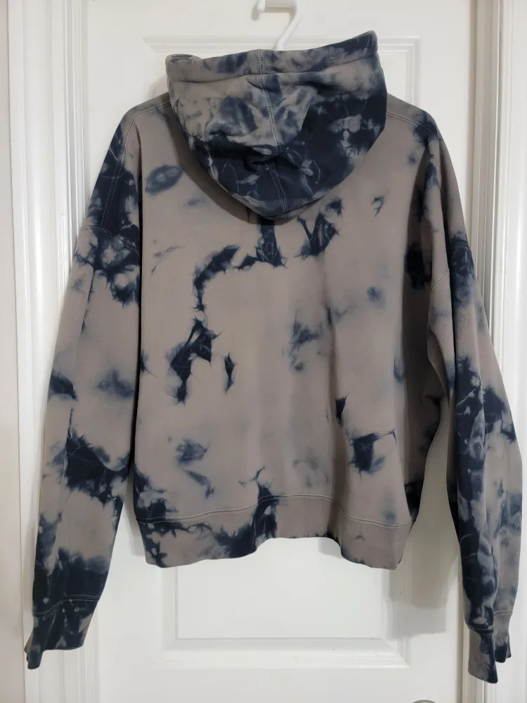 Jordan Brand Tie-Dye Hoodie - Size XL image indicator(2)