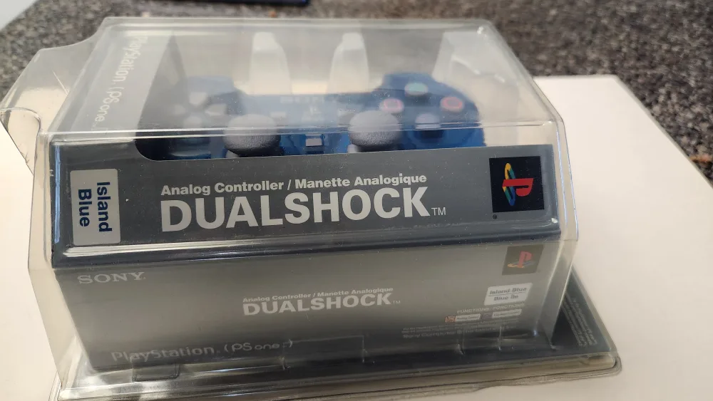 New, sealed Sony PlayStation One DualShock Controller image indicator(2)