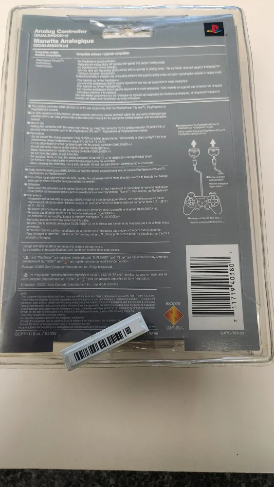 New, sealed Sony PlayStation One DualShock Controller image indicator(3)