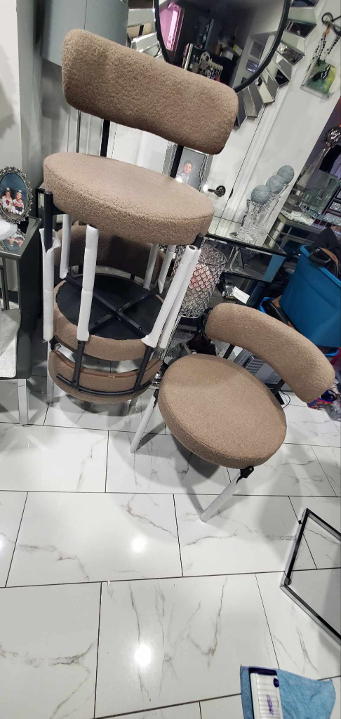 Set of 3 Modern Round Tufted Chairs - photo 4