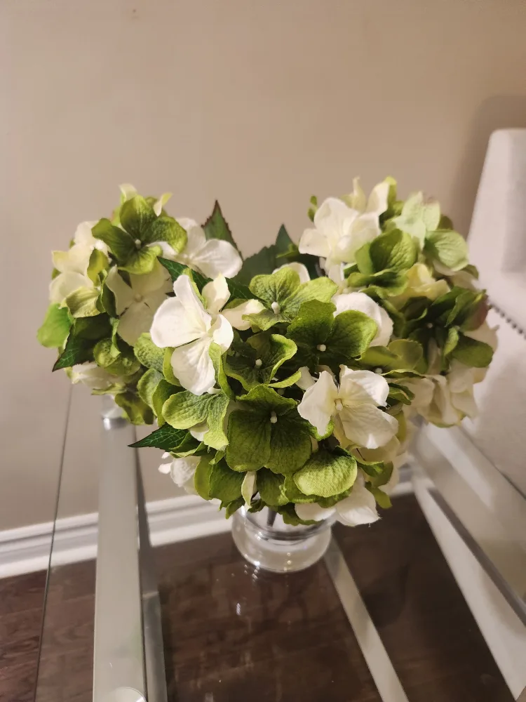 Artificial Hydrangea and Lilac Flower Bouquets image indicator(5)