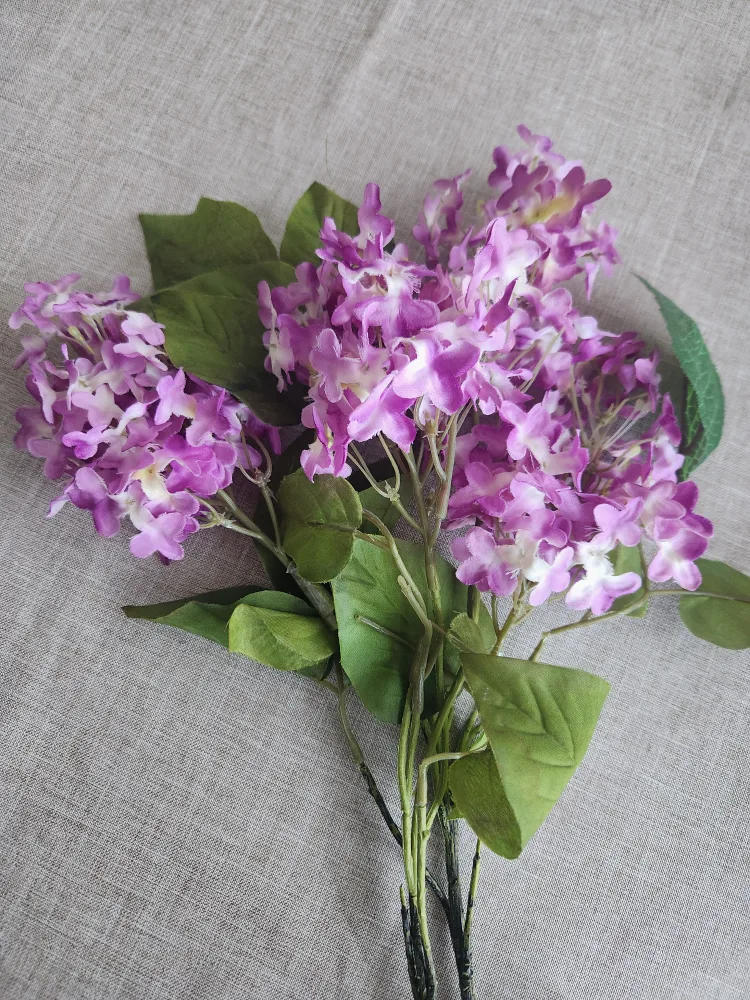 Artificial Hydrangea and Lilac Flower Bouquets image indicator(6)