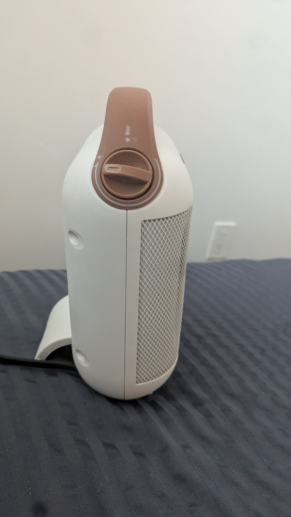 DeLonghi Ceramic Heater - photo 2