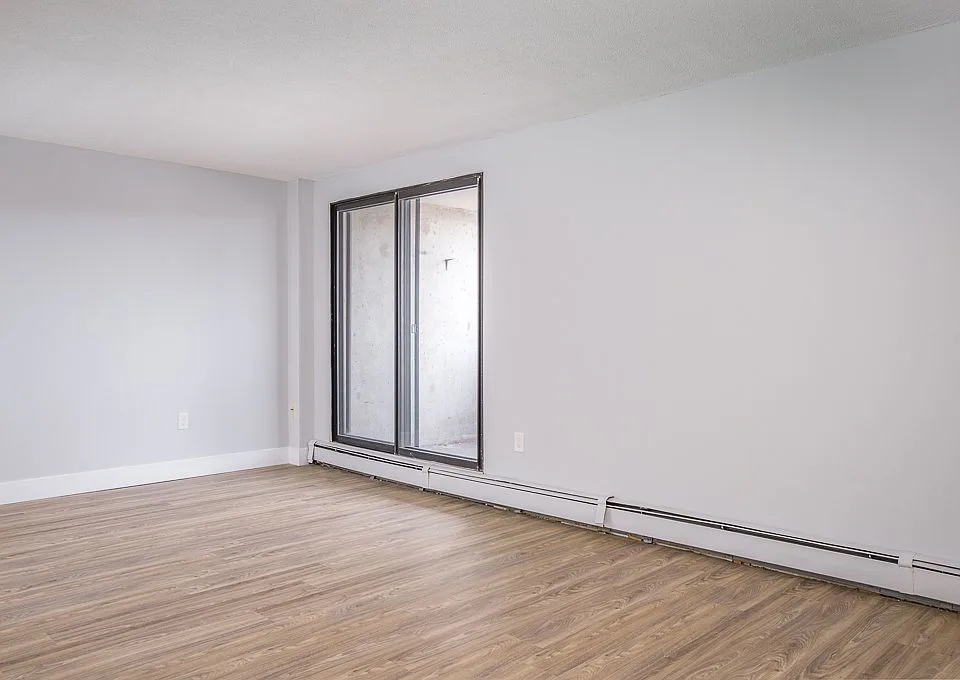 2 bedroom, 1 bathroom apartment, $1800 a month LEASE TRANSFER. image indicator(2)