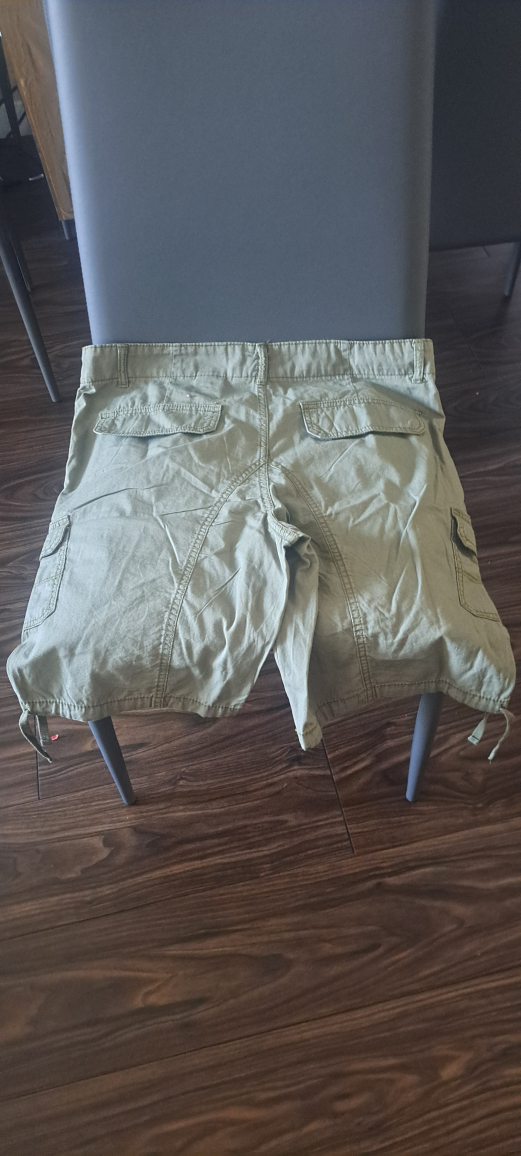 women' Olive Green Cargo Shorts - Size 14