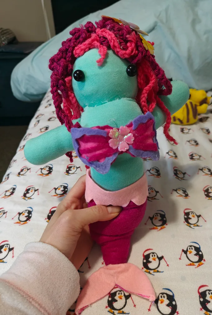 Handmade Mermaid Dolls and Ocean Animal Plushies❤️💖💗 image indicator(5)