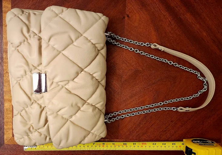 Cream Quilted Chain Bag image indicator(3)