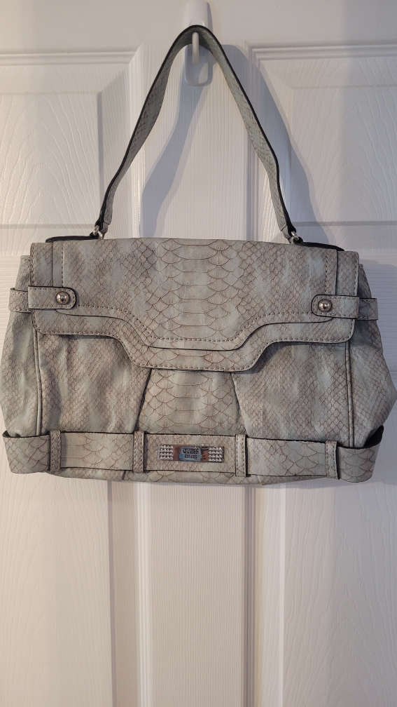 Guess handbag, snakeskin print, light green
