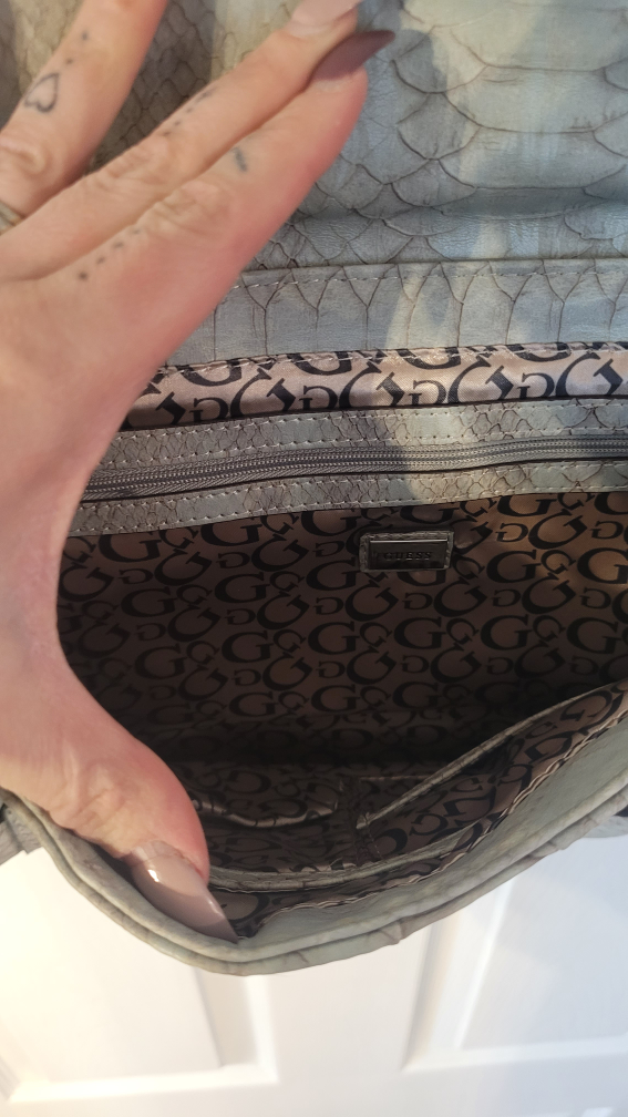 Guess handbag, snakeskin print, light green - photo 2