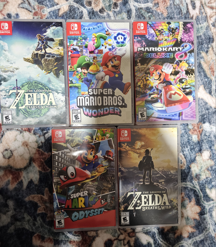 Nintendo Switch OLED Console and Games - photo 2