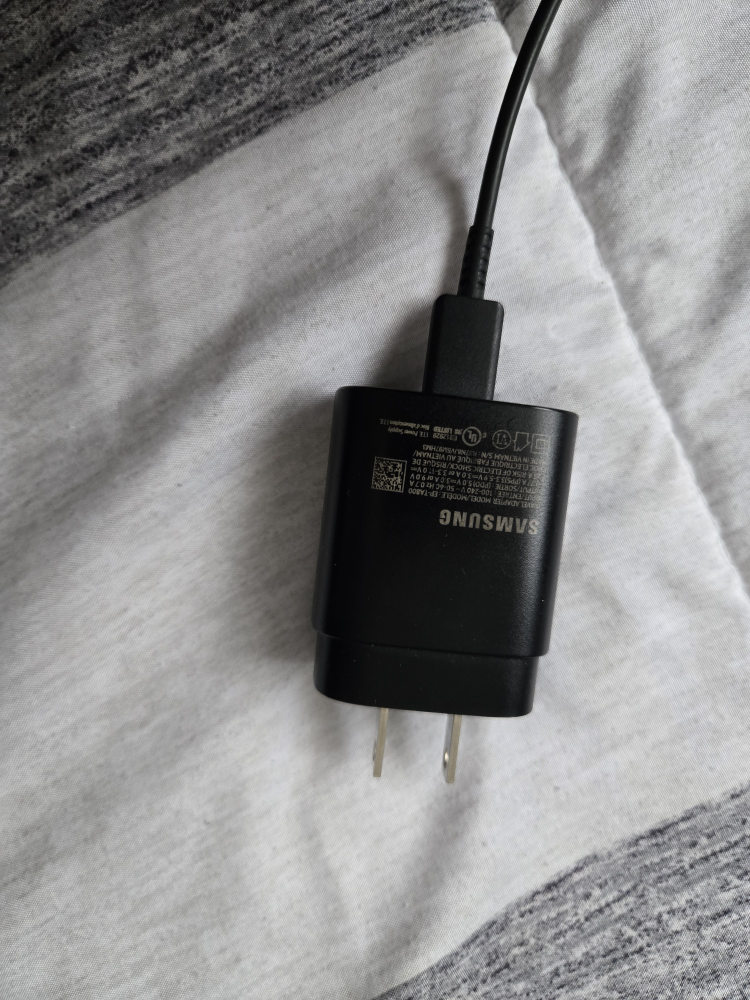 Samsung 45W Super Fast Charging USB-C Wall Charger with Cable