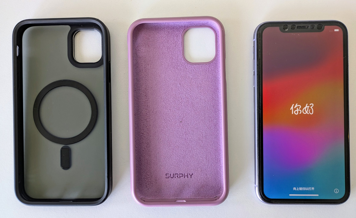 iPhone 11 Purple 128 GB with Accessories
