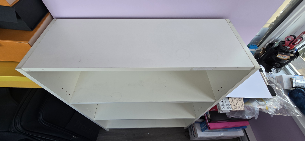 White 3-shelf bookcase - photo 2