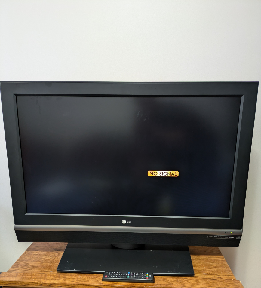 LG LCD HDTV 36"