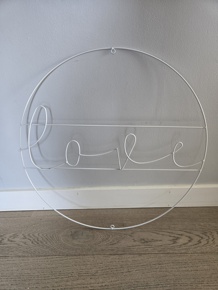 White Metal Wire Circle Wall Hanging Decor - LOVE
