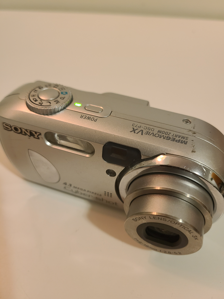 Sony Cybershot 4.1MP Digital Camera - photo 2