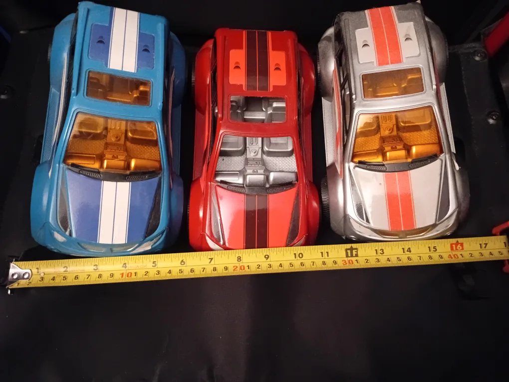 Set of 3 Collectible Toy Cars image indicator(3)
