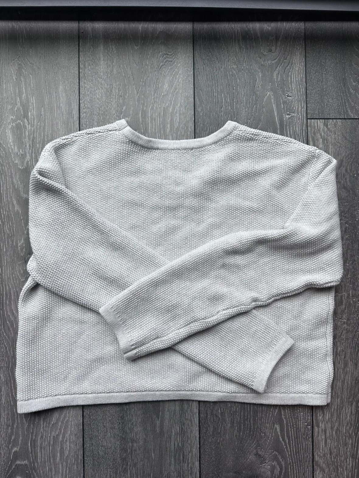 Cropped Grey Sweater image indicator(4)