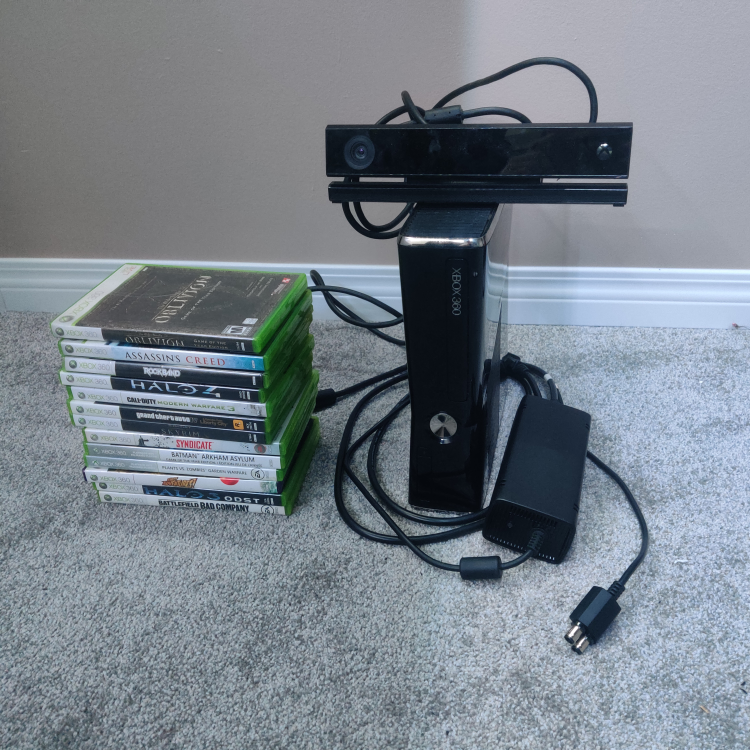 Xbox 360 Console with Kinect and 13 Games - photo 5