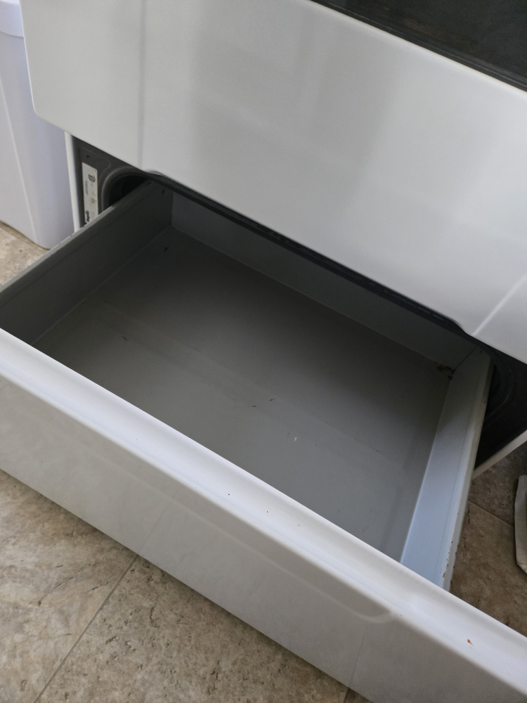 *Still available*  Electric Range 30" - photo 5