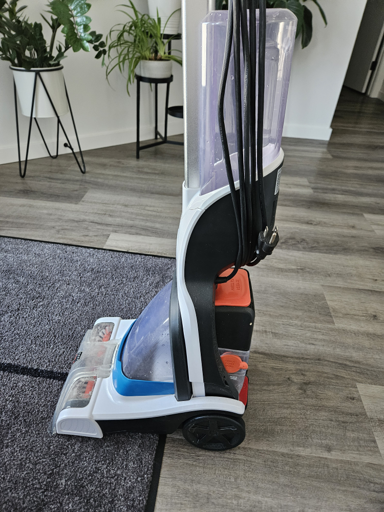 Hoover PowerDash Pet Carpet Cleaner - photo 4