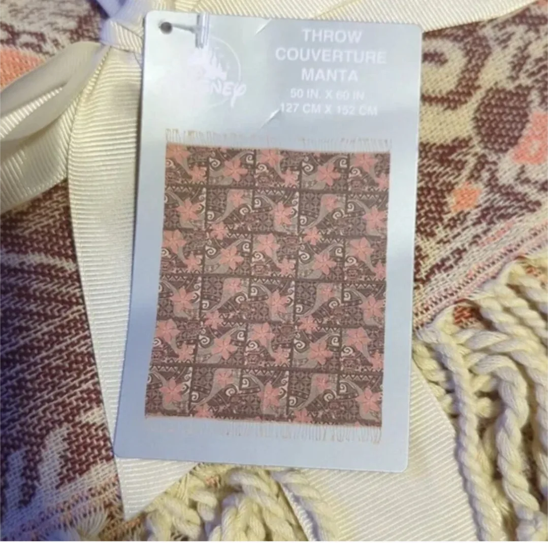 Disney Parks Moana Throw Blanket brand new image indicator(2)