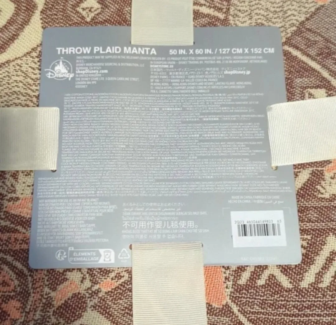 Disney Parks Moana Throw Blanket brand new image indicator(6)