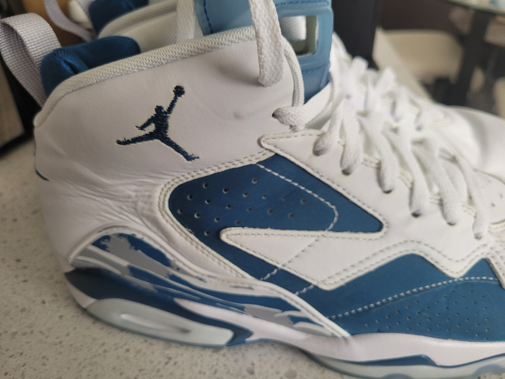 Air Jordan 7 Retro 'UNC' Size 10. 5