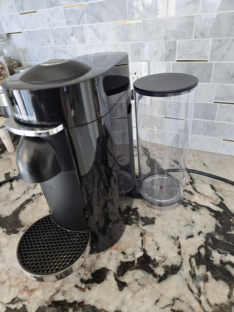 Nespresso Inissia Espresso Machine - Black - photo 2